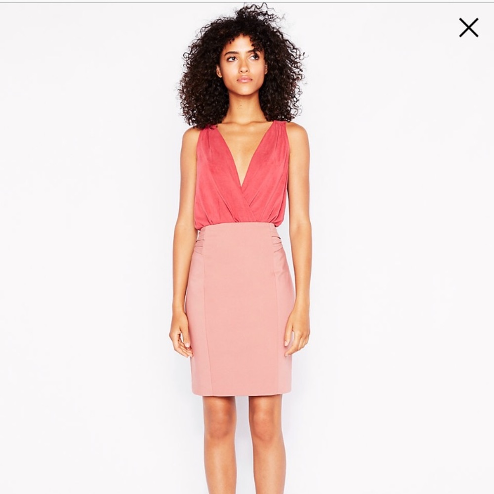 Express- Never worn pencil skirt